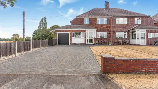 Grange Lane, Sutton Coldfield, Sutton Coldfield, B75 5LS, photo 1