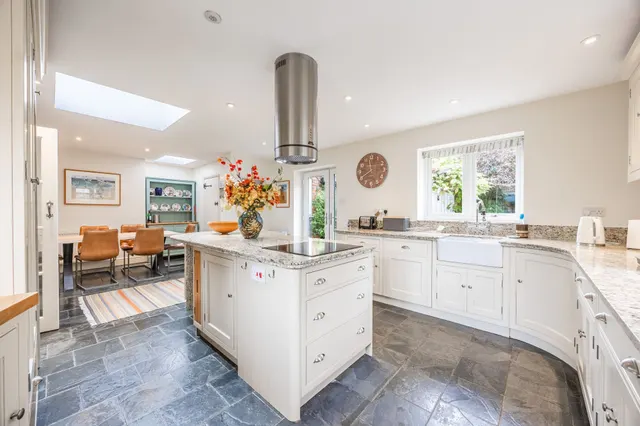 Characterful Cottage in Docking, photo 2