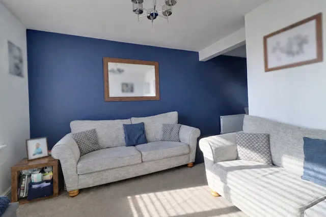 Budshead Road, Plymouth, PL5, photo 2