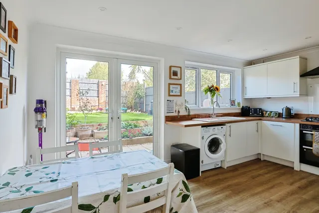 Chaldon Road, Canford Heath, BH17, photo 3