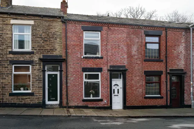 Photo 2 — Albert Street Milnrow, Rochdale OL16 3NS