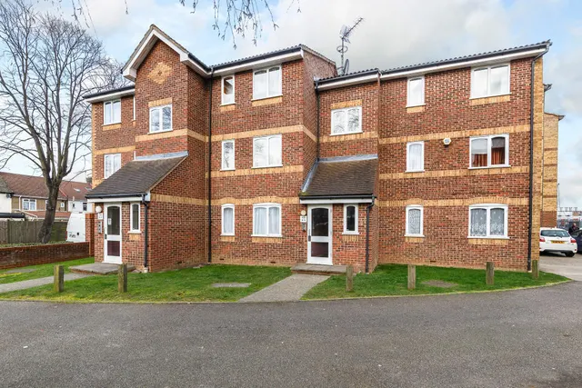 Greenslade Road, Barking, photo 1