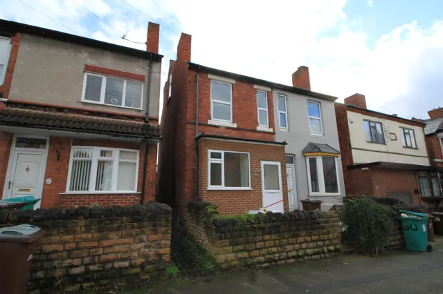 Broomhill Road, Nottingham, NG6, photo 1