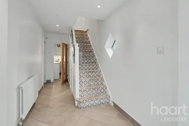 Durston Close, Leicester, LE5, photo 2