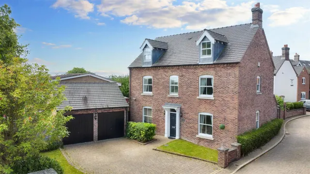 Hillcrest, Aston-On-Trent, DE72, photo 1