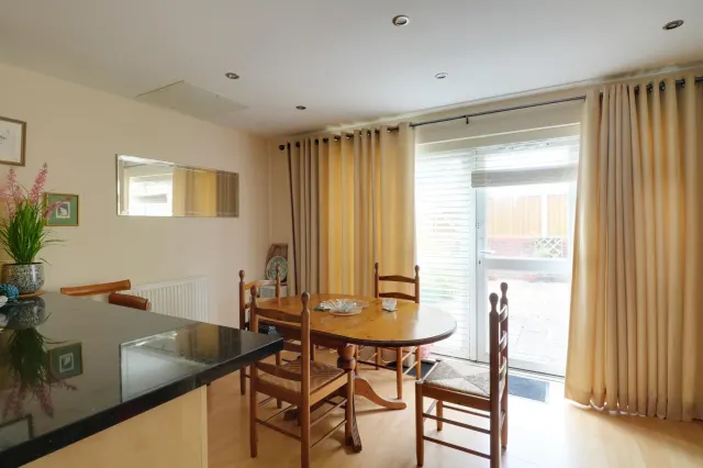 Sutton Close, Nantwich, photo 3