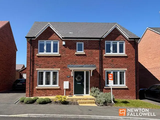Chamomile Road, Shepshed, LE12, photo 1
