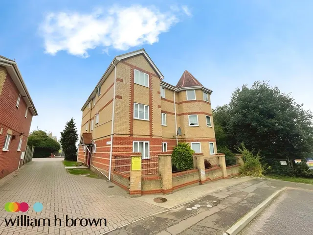 Recreation Road, COLCHESTER, photo 1