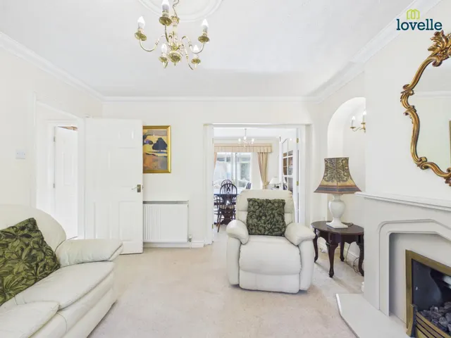 Woodside, Lincoln, LN4, photo 3