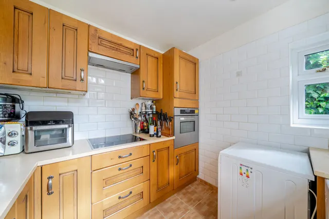 Photo 3 — Woodwarde Road, East Dulwich, London, SE22