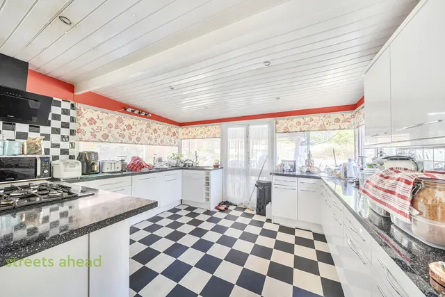Cypress Road, London, SE25, photo 3