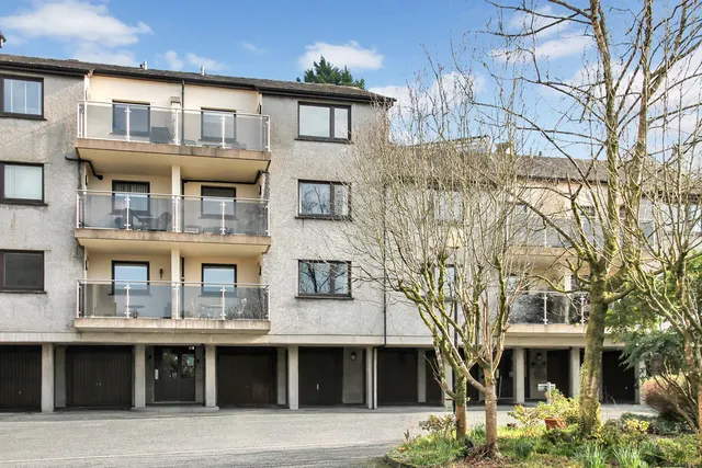 Helm Road, Bowness on Windermere, LA23, photo 1