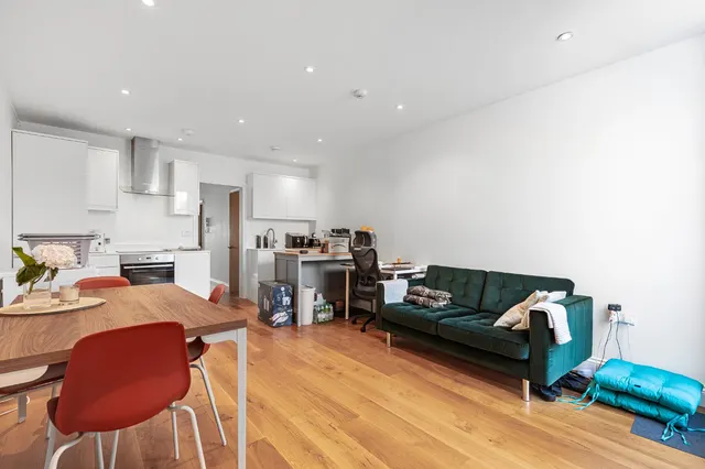 North End Road, Fulham, SW6, photo 1