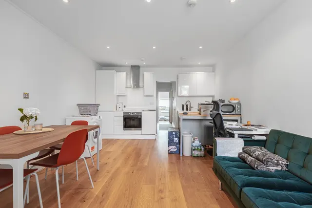 North End Road, Fulham, SW6, photo 2