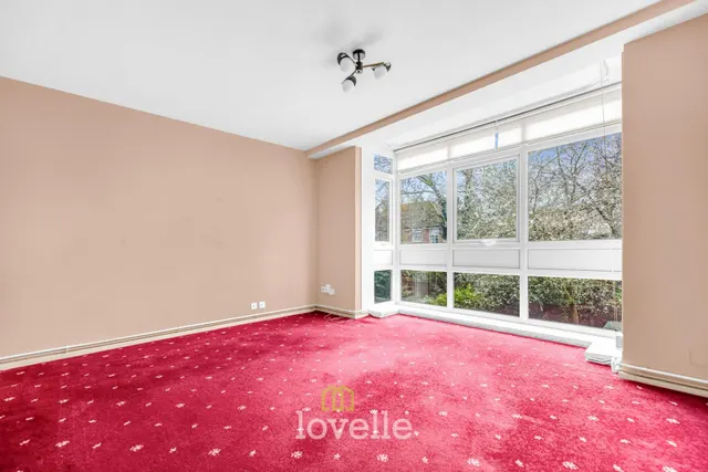 Bargate, Grimsby, DN34, photo 3