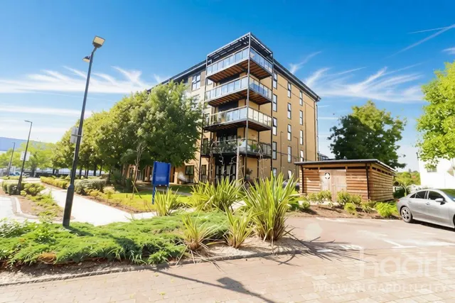 Bessemer Road, Welwyn Garden City, AL7, photo 1