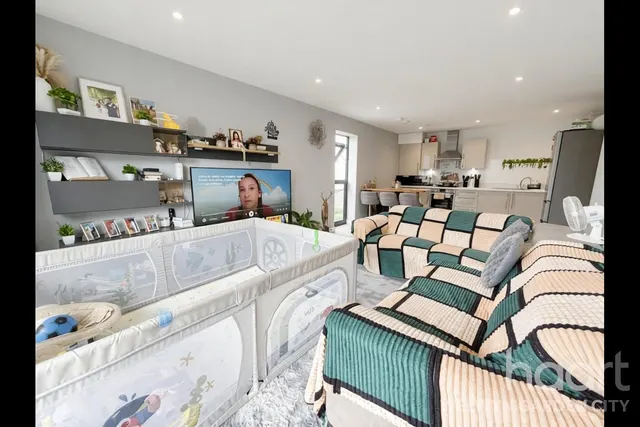 Bessemer Road, Welwyn Garden City, AL7, photo 3
