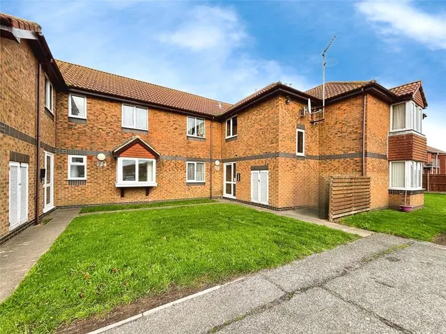 Walcheren Close, Deal, Kent, CT14, photo 1