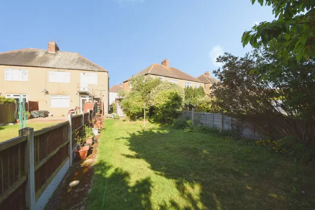 Photo 2 — Tudor Drive, Romford