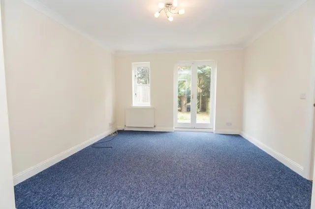 Photo 3 — Grenville Place, Mill Hill, NW7, Mill Hill