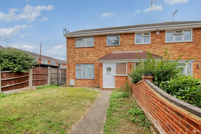 Brindles Close, Stanford-le-Hope, Essex, SS17 0RS, photo 1
