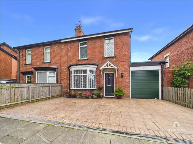 Burnbank Avenue, South Wellfield, NE25, photo 1