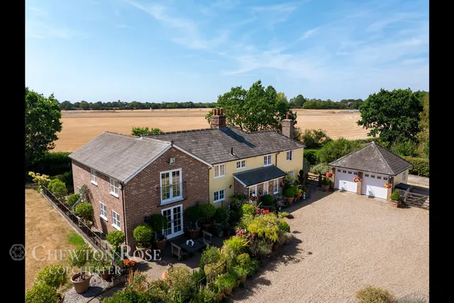 Stoke Road, Leavenheath, photo 1