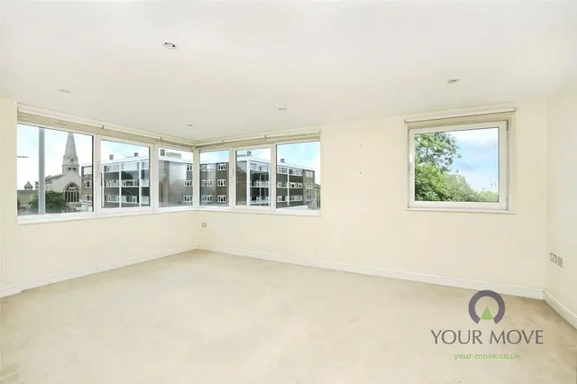 Lamberts Road, Surbiton, KT5, photo 1