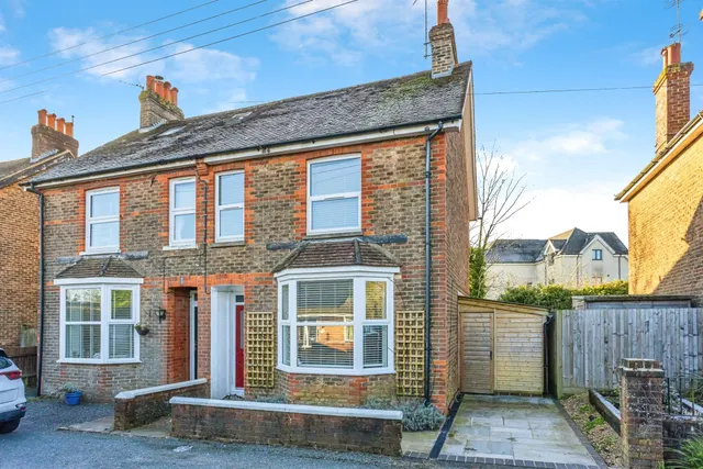 Nye Road, Burgess Hill, photo 1