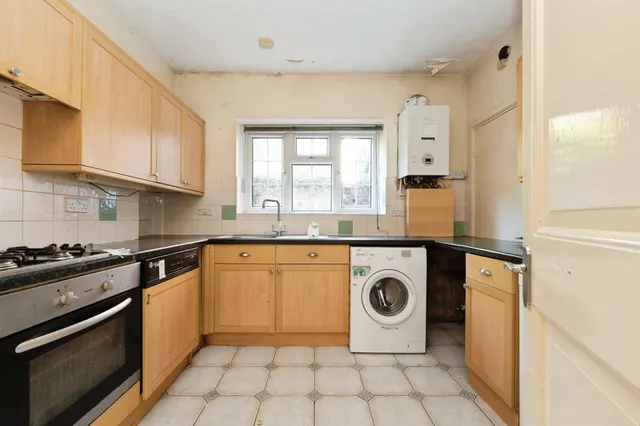 Sudbury Hill, Harrow, HA1, photo 3