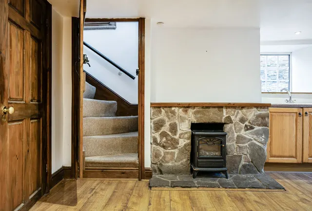 Photo 2 — Down Road, Gloucestershire, Winterbourne Down, BS36 1BN