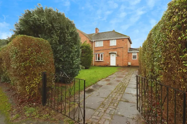 Ollis Close, Corby, NN17, photo 1