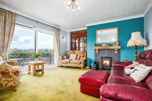 Penlon Road, Newcastle Emlyn, SA38, photo 3