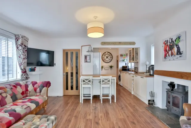 Photo 2 — Wynford Road, Bournemouth, BH9 3ND