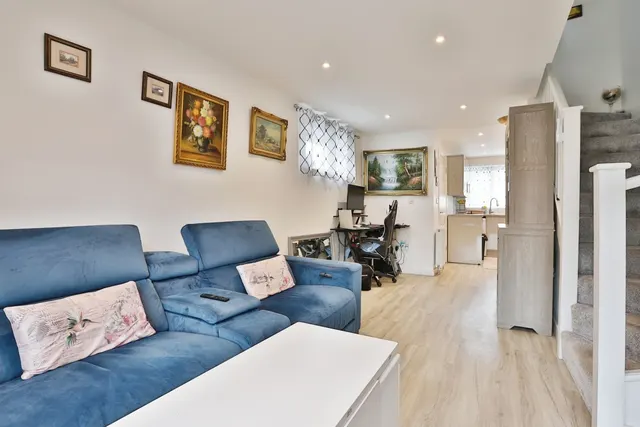 Trinidad Crescent, Poole, BH12, photo 3