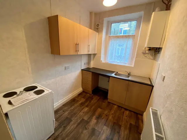 Opal Street, Keighley, BD22, photo 3