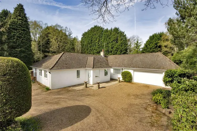 Photo 3 — Ismays Road, Ivy Hatch, Sevenoaks, Kent, TN15 0PA