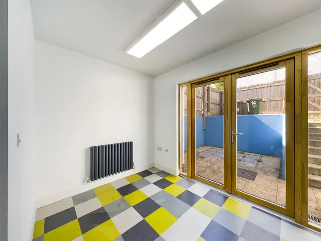 Pembroke Lane, Plymouth, PL1, photo 3