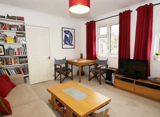 Temple Road, Kew, TW9, photo 2