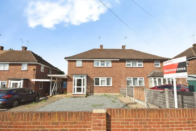 Danes Way, Pilgrims Hatch, Brentwood, Essex, CM15, photo 1