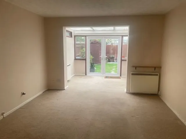 Photo 3 — Bridgestone Drive, Bourne End SL8 5XG