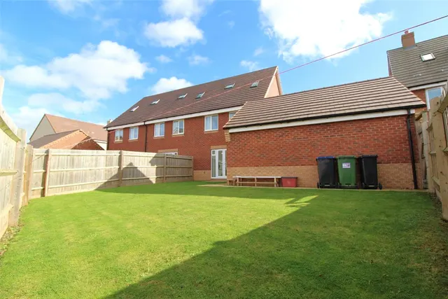 Lionheart Avenue, Bishops Tachbrook, CV33, photo 3