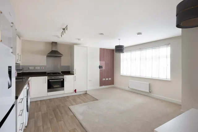 Honeysuckle Avenue, Shurdington, GL53, photo 2