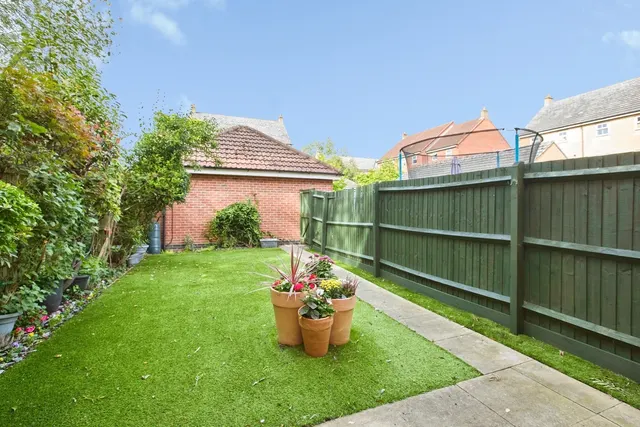Prestwick Way, Chellaston, DE73, photo 2