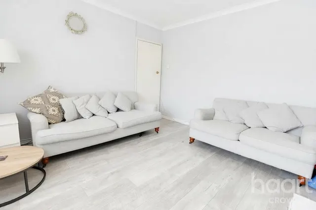 Swinburne Crescent, CR0, photo 2