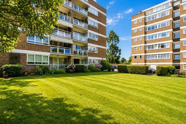 Albert Road, Cheltenham, GL52, photo 1