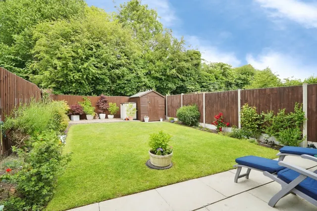 Hampton Close, Coalville, LE67, photo 2
