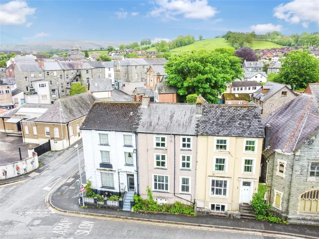 The Strand, Builth Wells, photo 2
