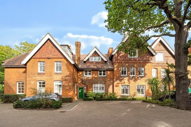 Fisher's Close, Streatham, SW16, photo 1