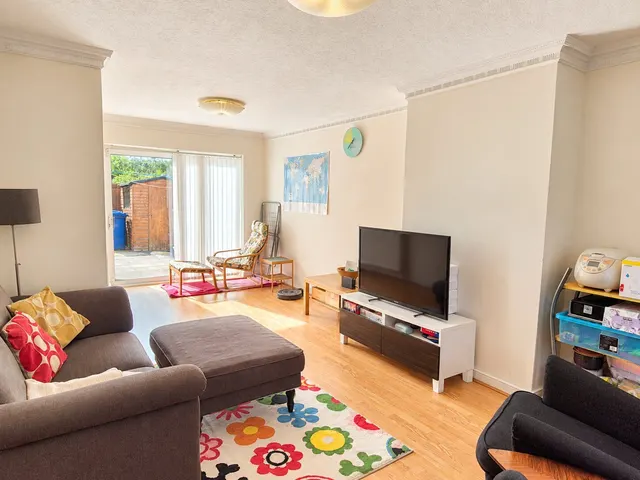 Ryecroft Crescent, Barnet, EN5, photo 2